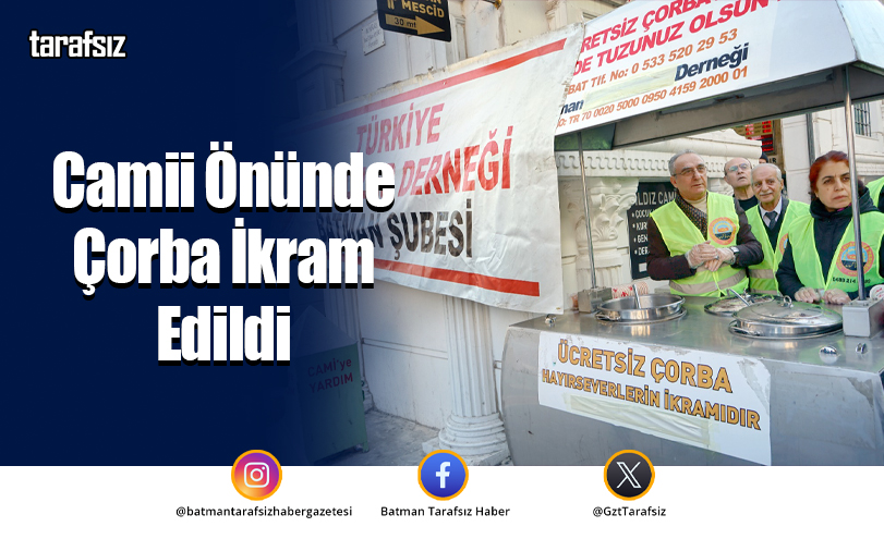 Camii Önünde Çorba İkram Edildi