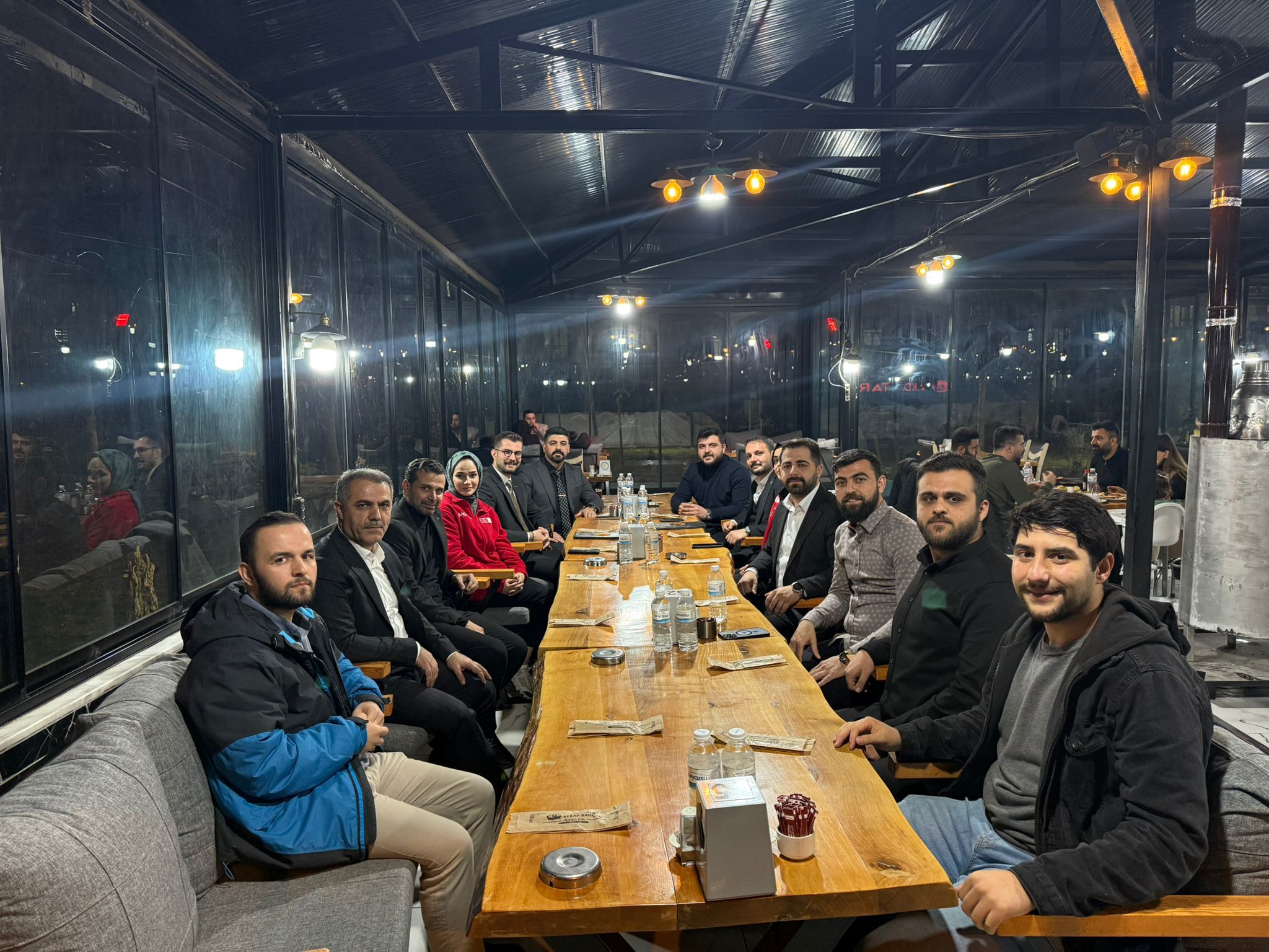 AK Parti Batman İl Başkanlığı Gençlerle Toplantı Düzenledi