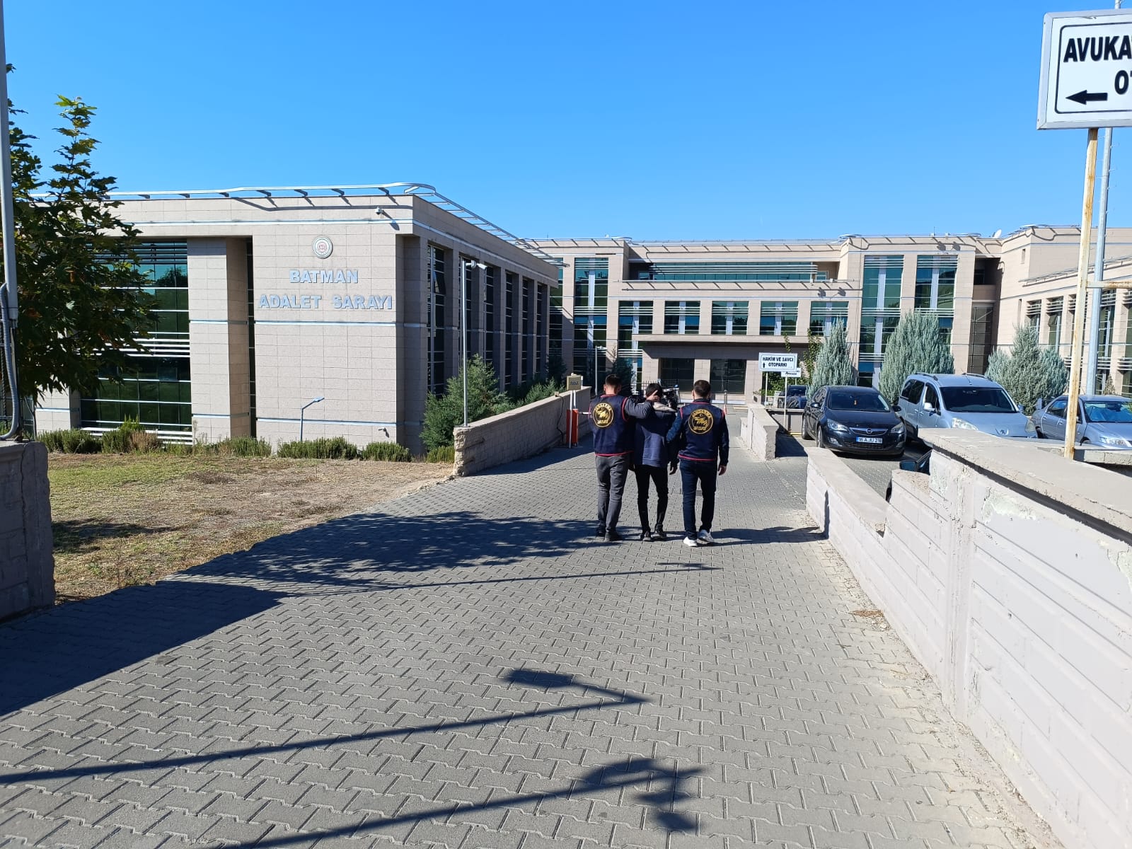 Nitelikli Cinsel Saldırı Suçundan Aranan Şahıs Yakalandı