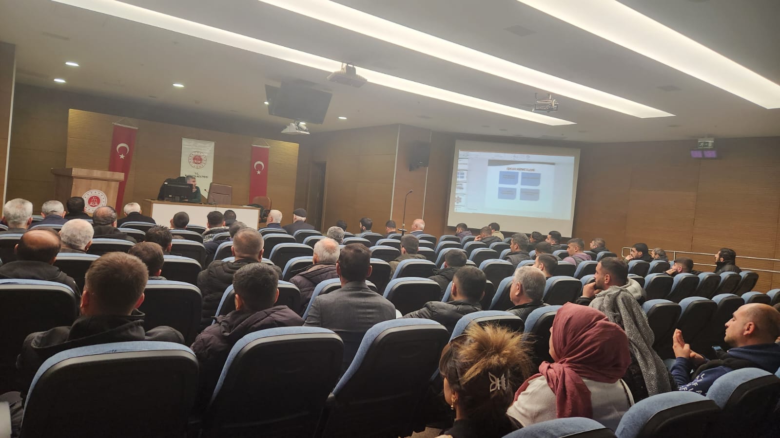 Batman’da Denetimli Serbestlik Yükümlülerine Kariyer Eğitimi