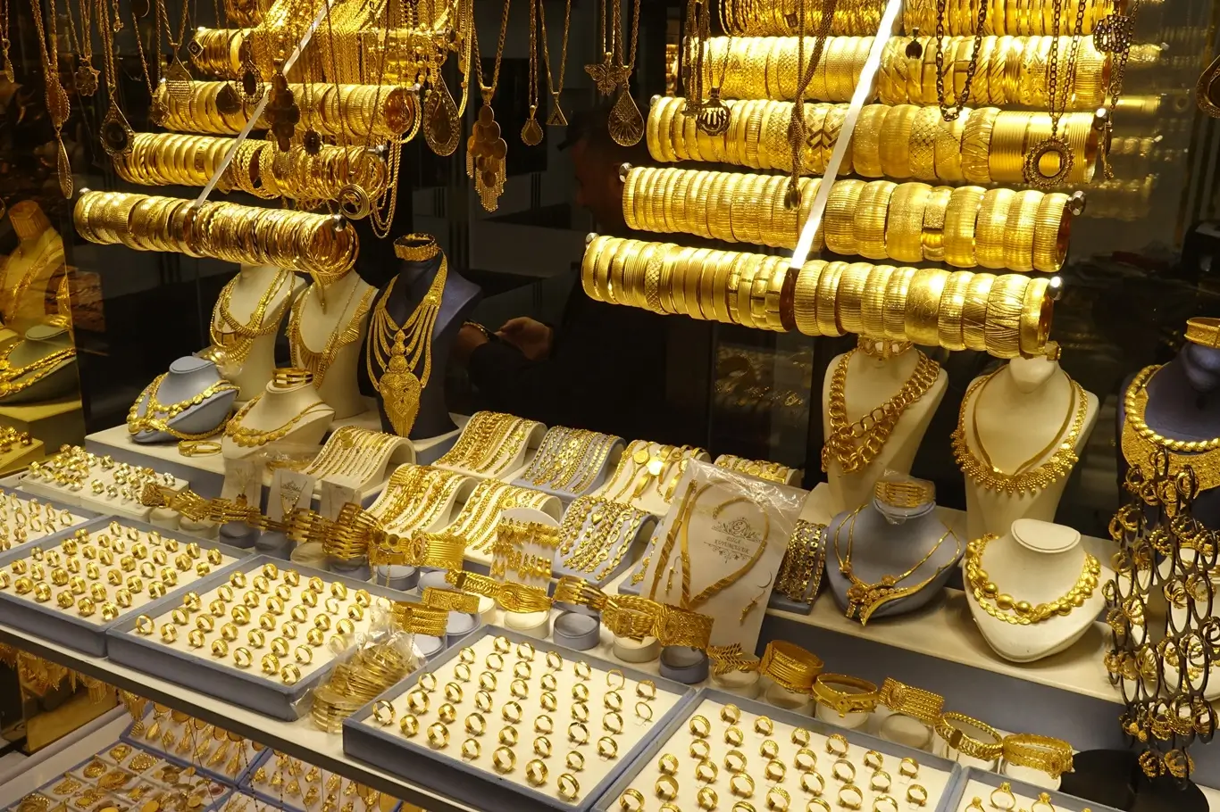 Altın Fiyatları Yükselmeye Devam Ediyor