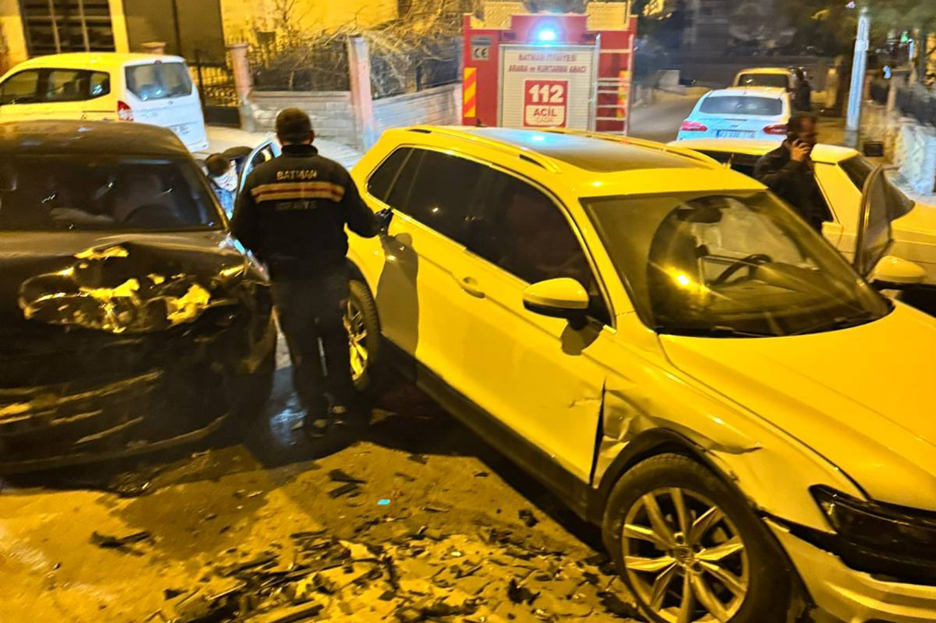 Batman’da Maddi Hasarlı Trafik Kazası