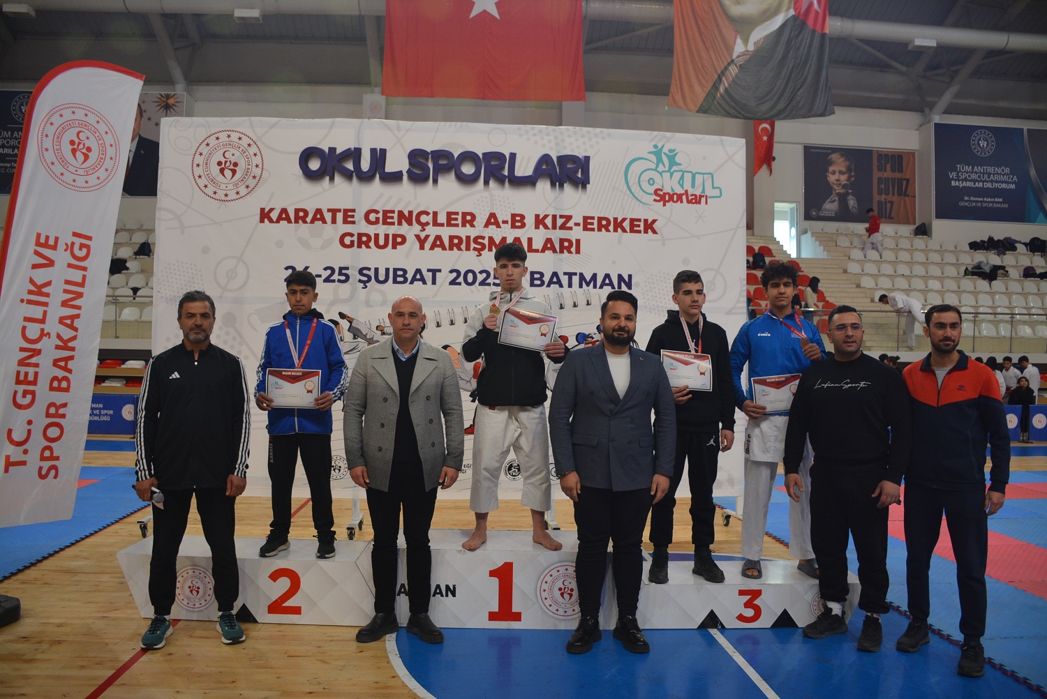 Batman, Karate Grup Müsabakalarına Ev Sahipliği Yaptı