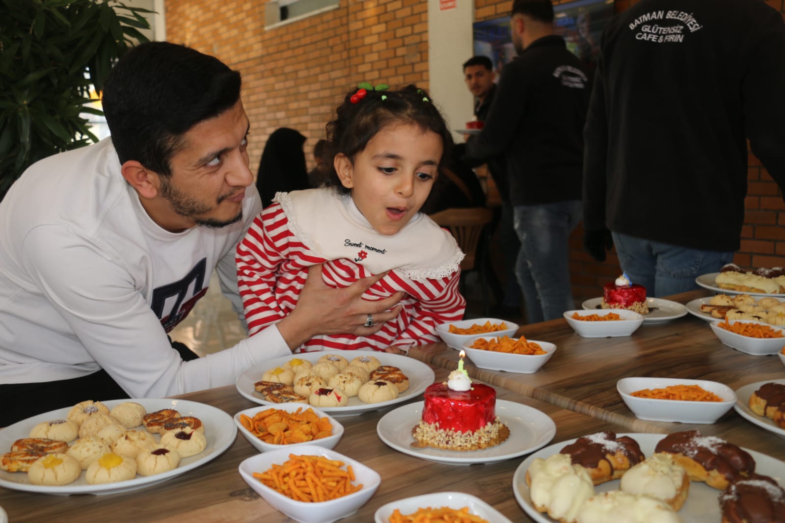 Belediye’den Çölyak Hastalarına Özel Doğum Günü Sürprizi