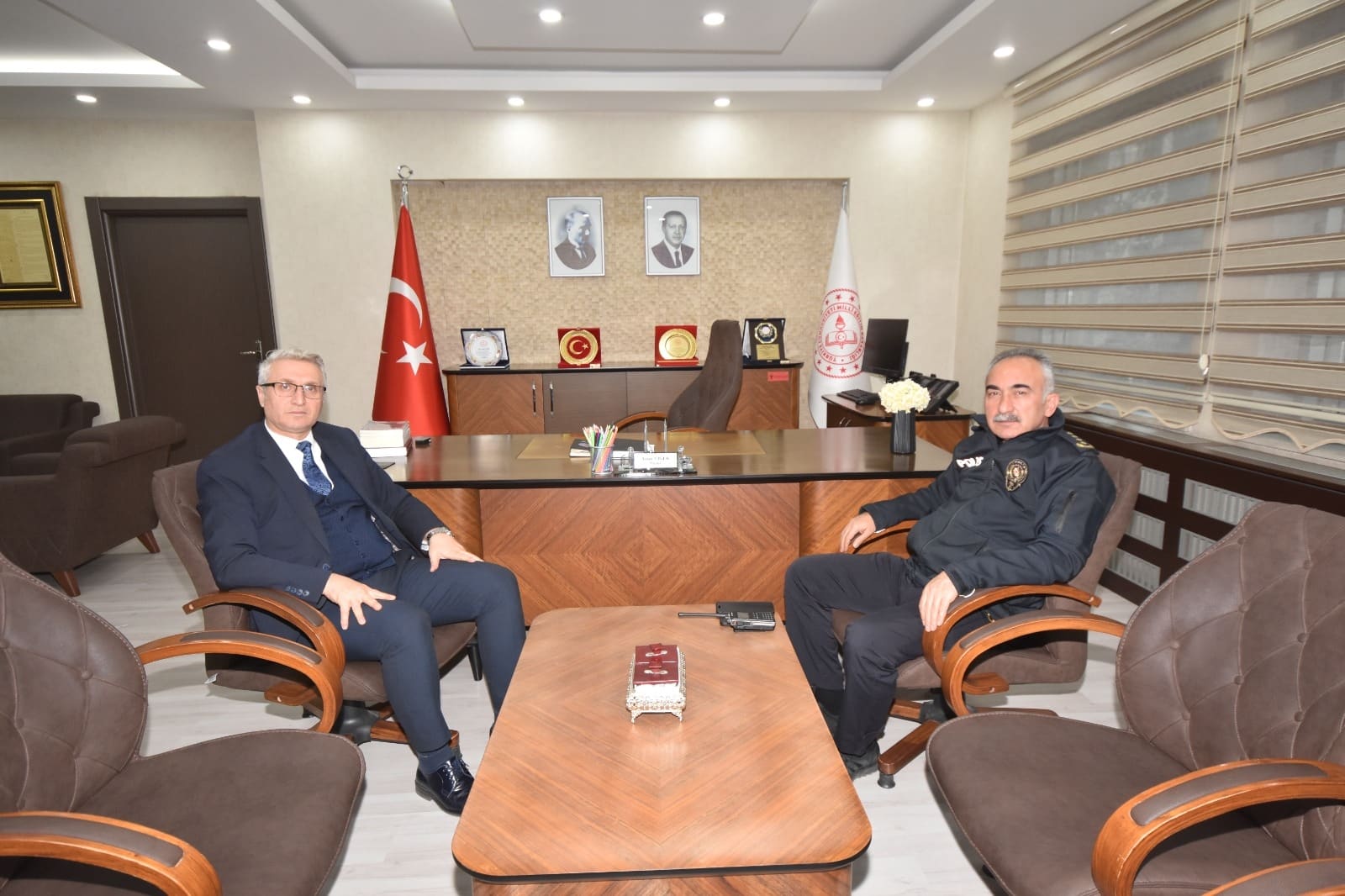 Kaba’dan Milli Eğitim Müdürüne ziyaret