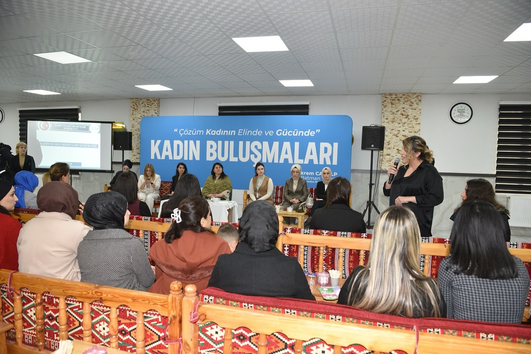 “Kadın Buluşması” Etkinliği Yoğun İlgiyle Gerçekleşti