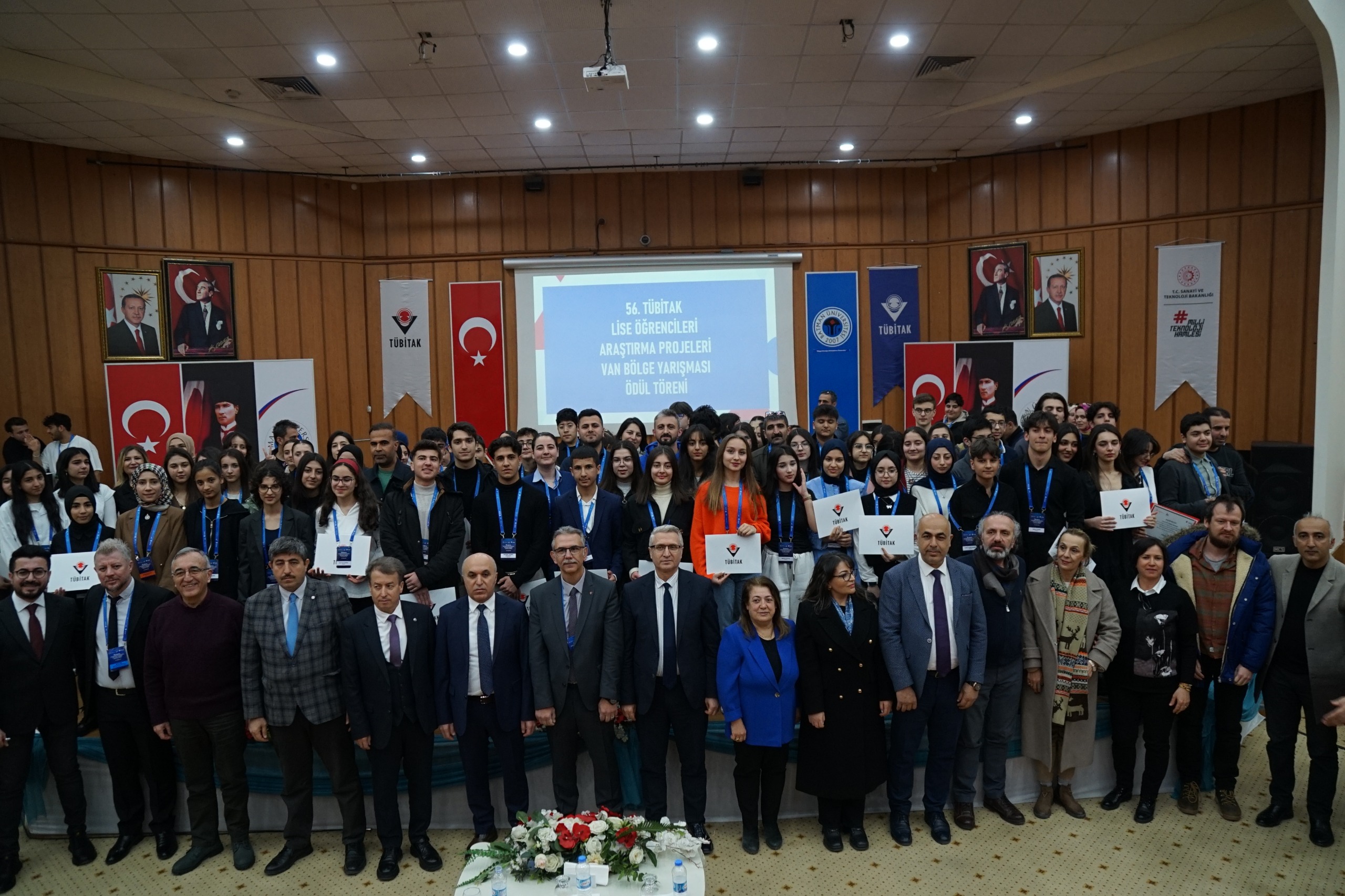 TÜBİTAK Lise Öğrencileri Bölge Finalinde Ödüllerini Aldı