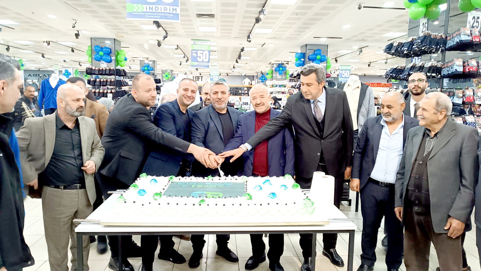 Ciran Park Tekstil, Worldmar AVM’de Görkemli Açılışla Faaliyete Başladı