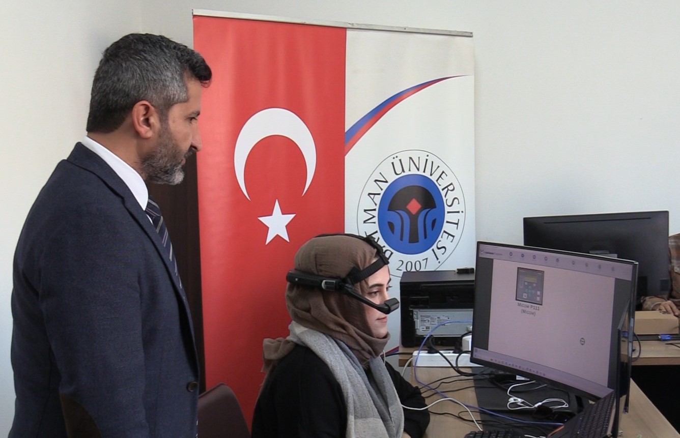 Üniversiteden AR Destekli Yenilikçi Röle Sistemi