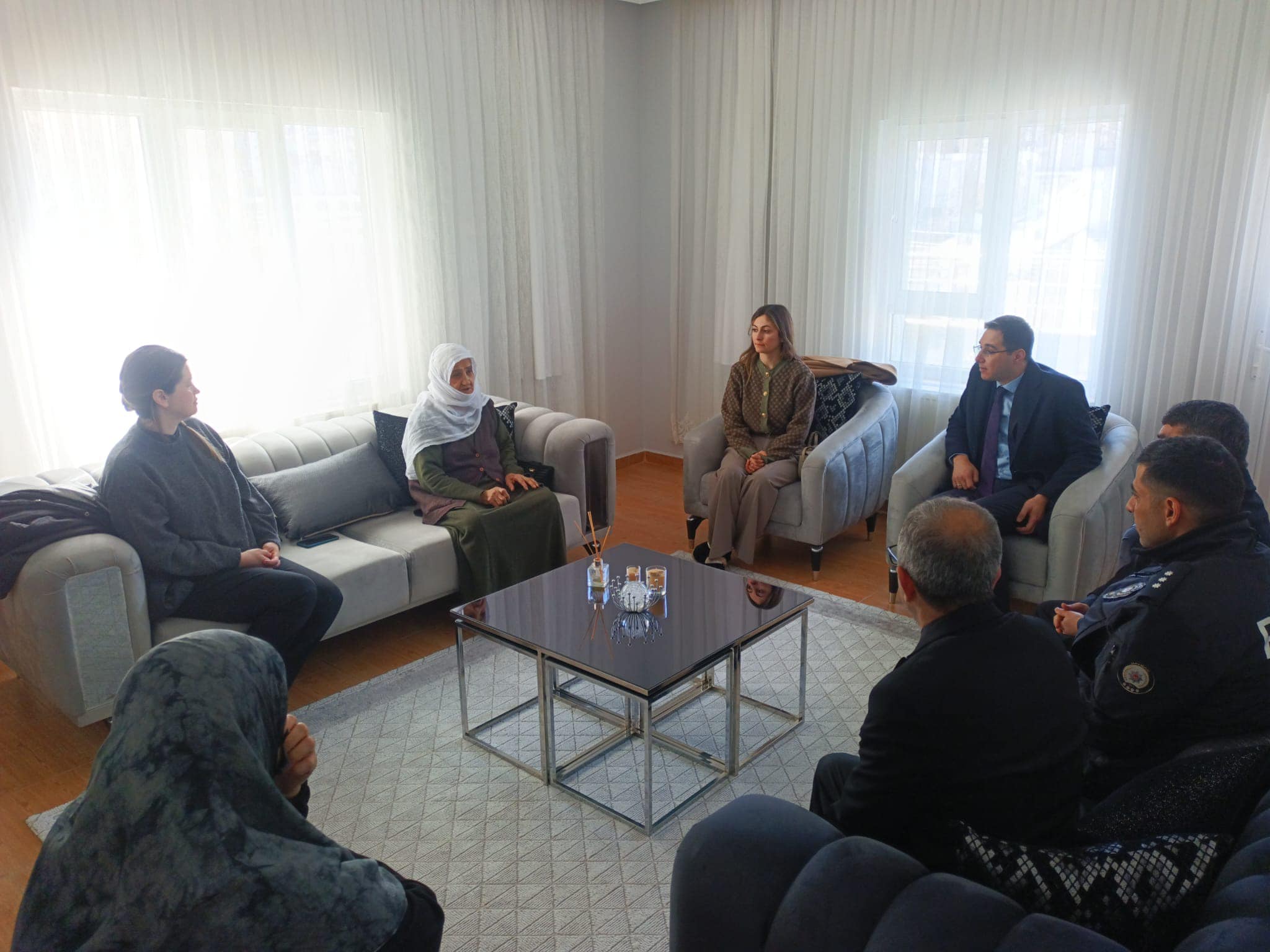 Kaymakam Öztaş’tan Şehit Ailelerine Anlamlı Ziyaret