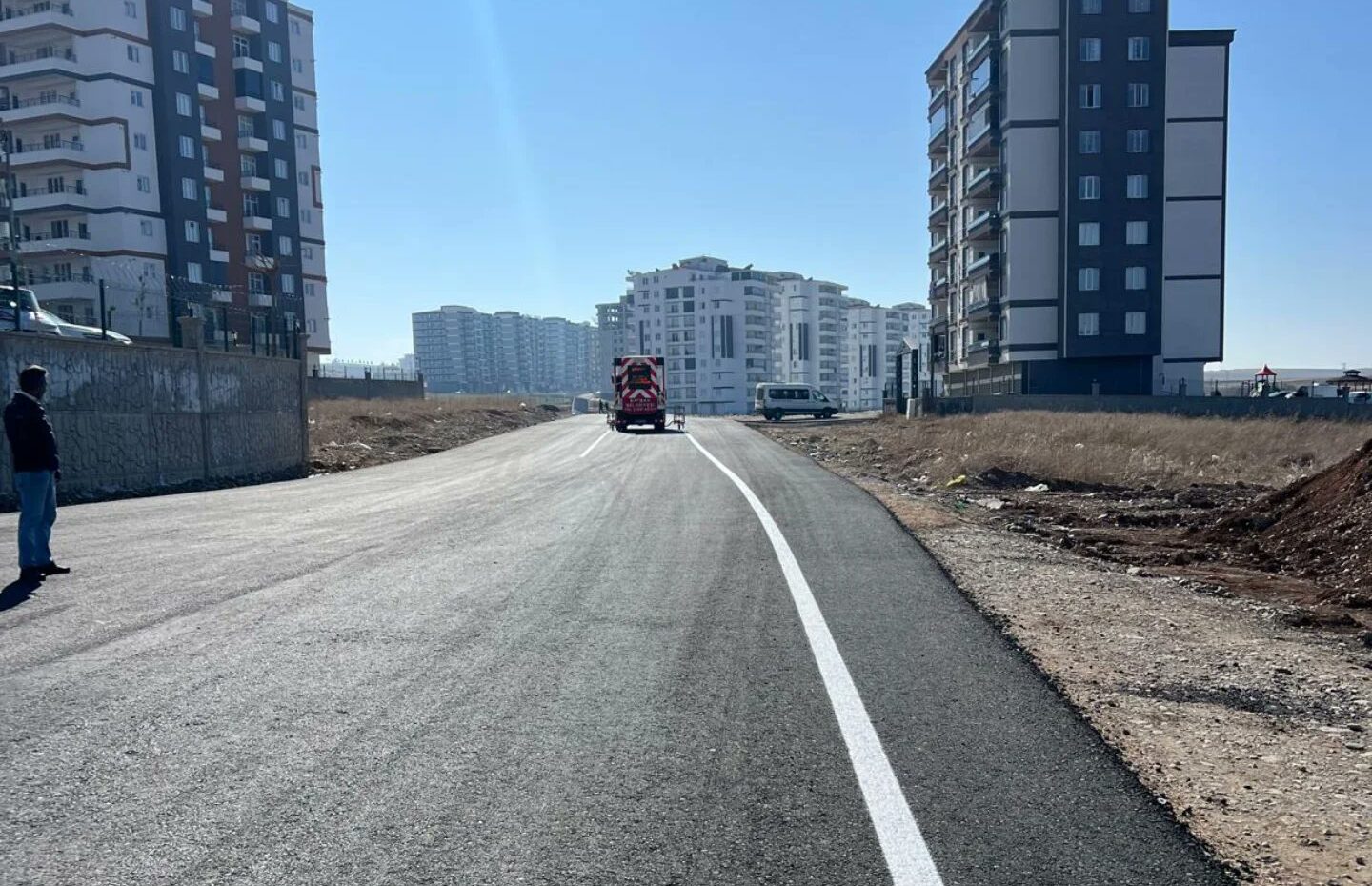 Nupelda Caddesi’nde Yol Çizgi Çalışmaları Tamamlandı