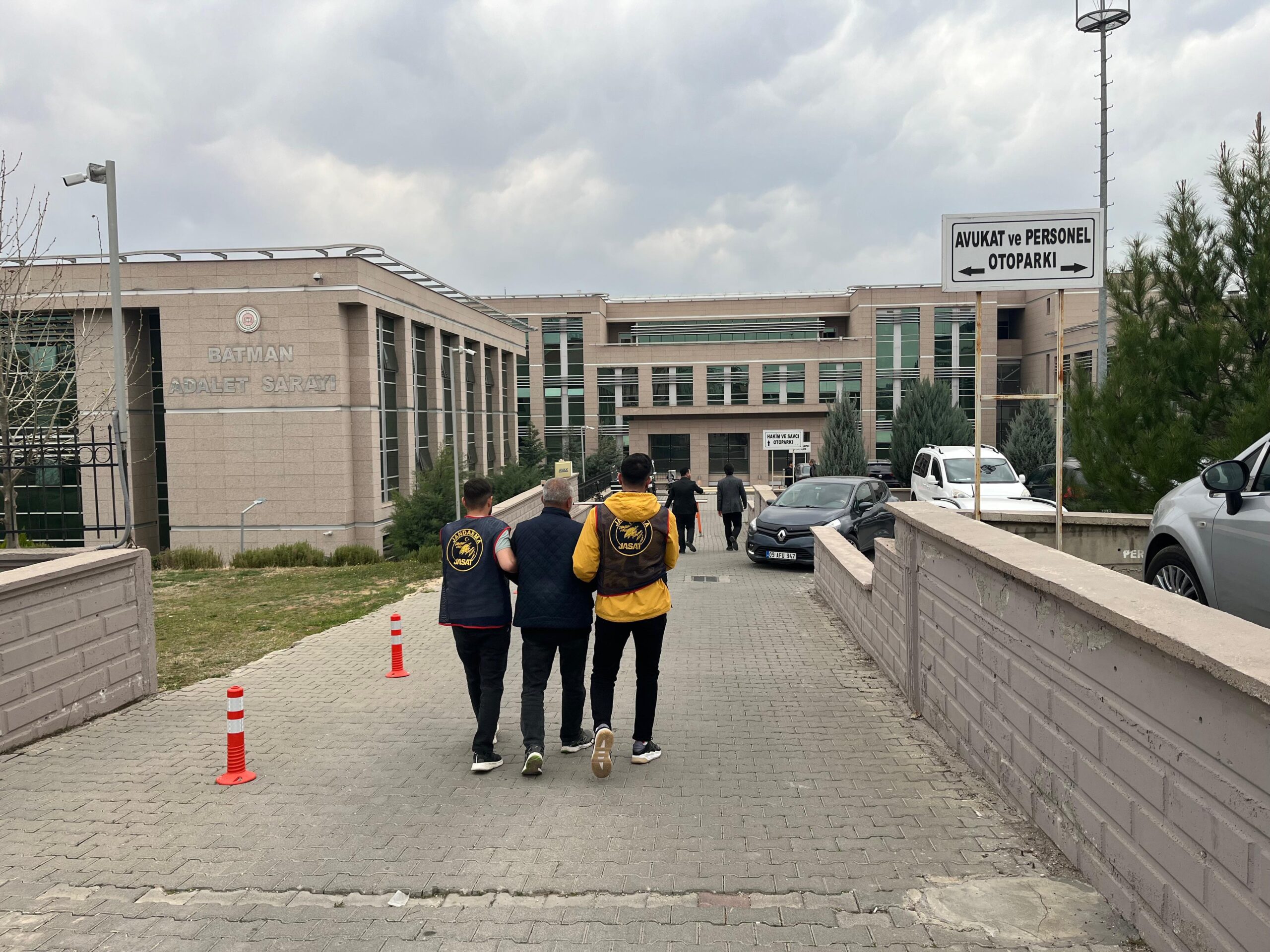 Batman’da 15 Yıl Hapis Cezası Olan Şüpheli Tutuklandı