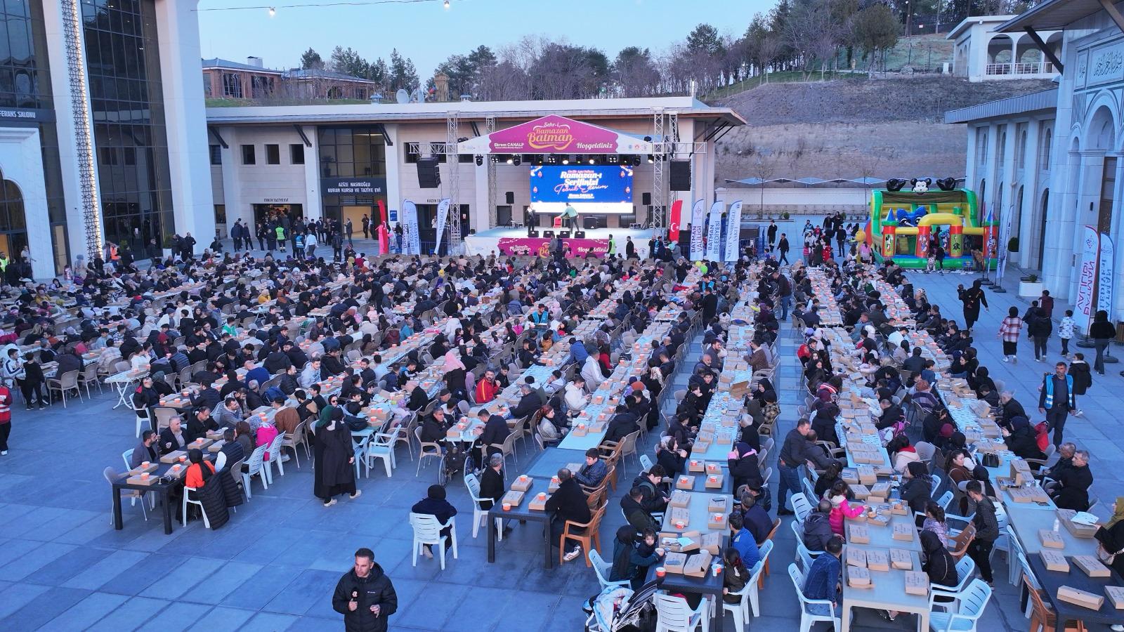 Belediye, 80 Bin Vatandaşı Aynı Sofrada Buluşturdu