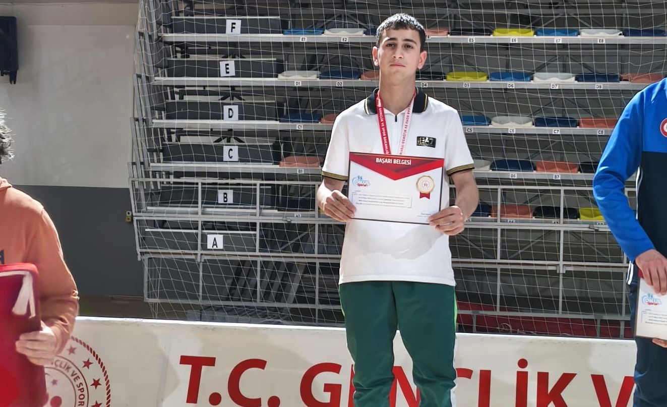 BİLEK GÜREŞİNDE BATMAN’I GURURLANDIRAN BAŞARI