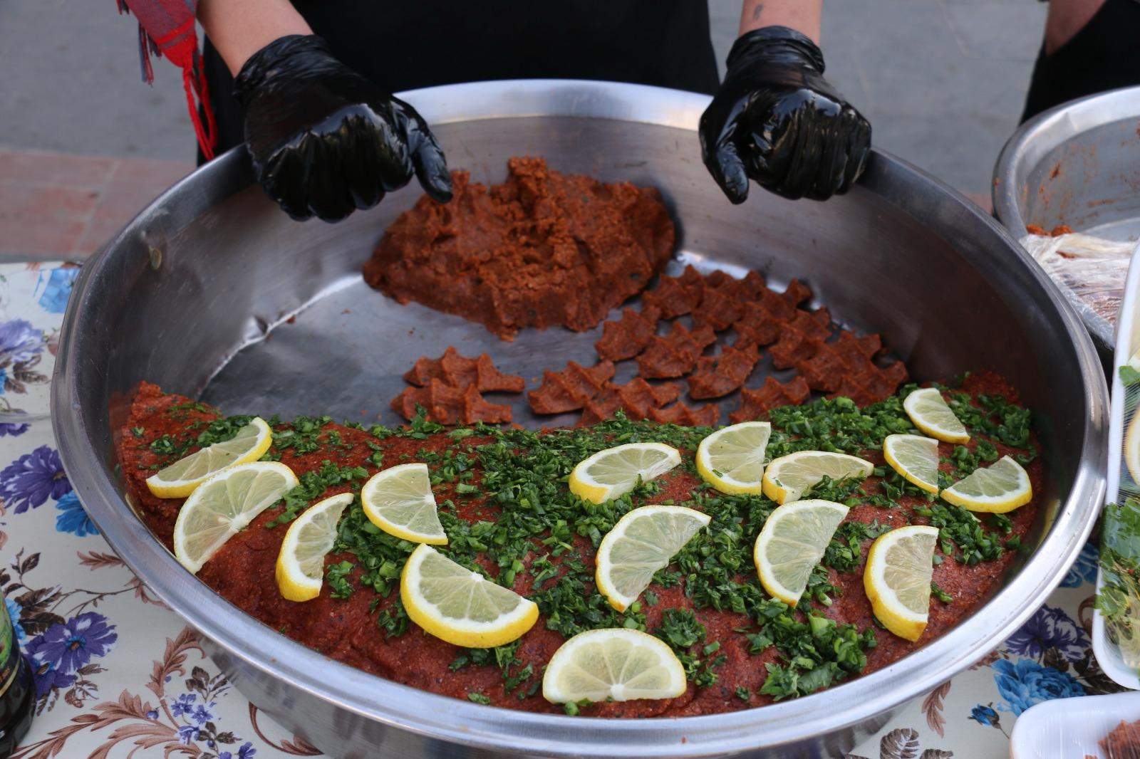 Çiğköfte Denetimleri Sıklaştırıldı