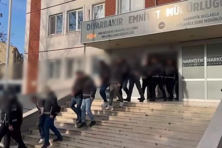 SRC Sınavında Usulsüzlük: 45 Gözaltı