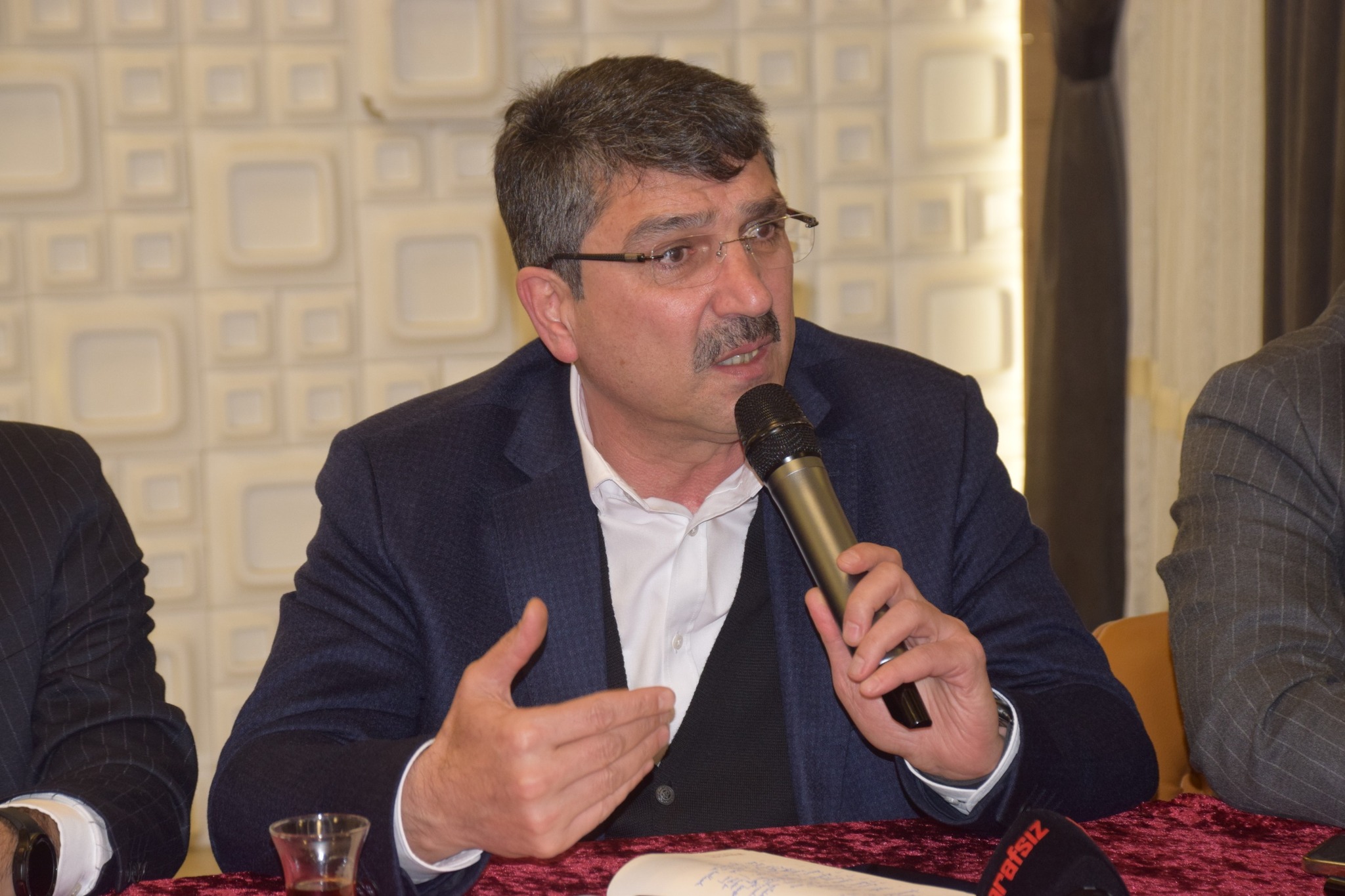 NASIROĞLU: ‘’BATMAN İÇİN HER PLATFORMDA MÜCADELE EDİYORUZ’’