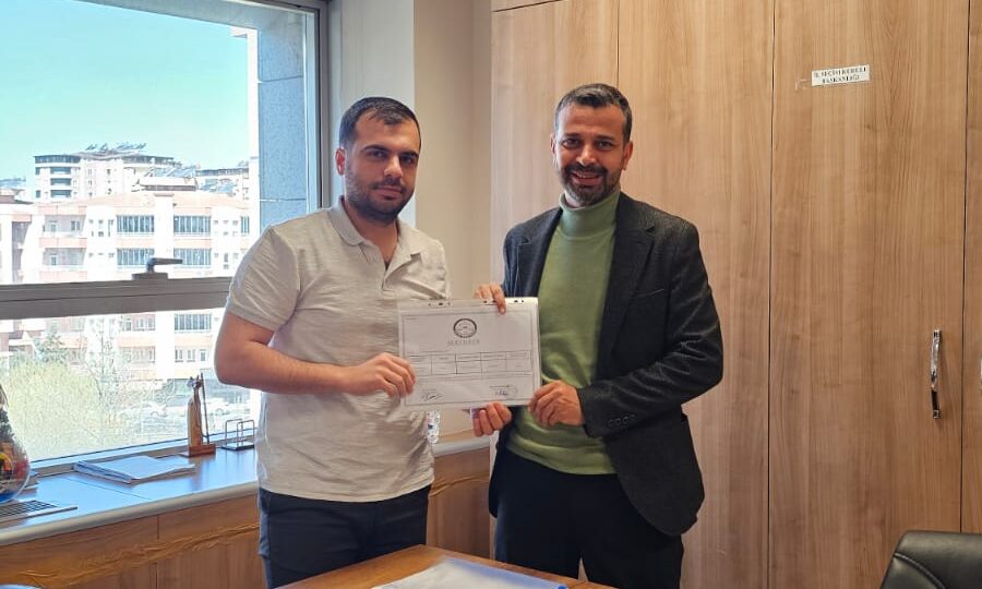 Rüzgar, Mazbatasını Aldı