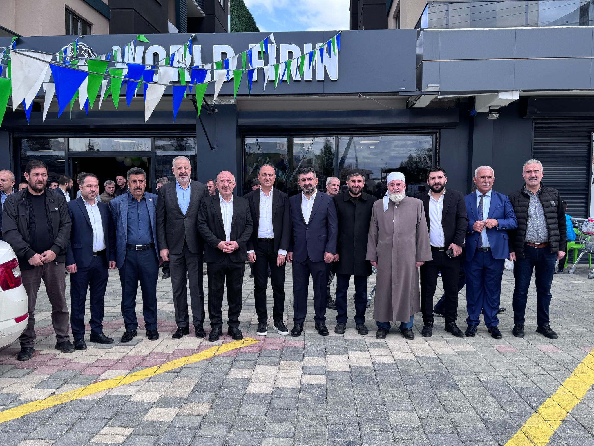 World Mar, Yeni Şubesini Körik Mahallesi’nde Açtı