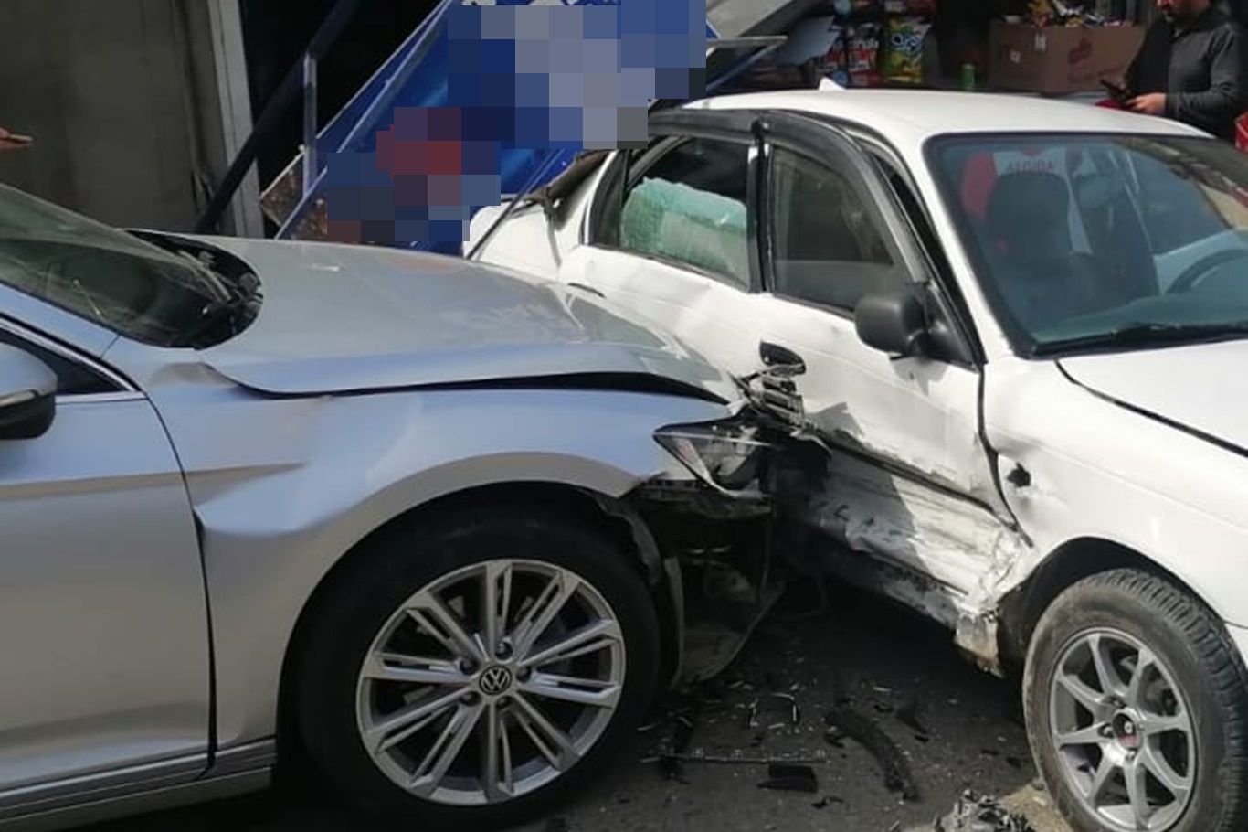 İki Araç Çarpıştı, Bir Kişi Yaralandı