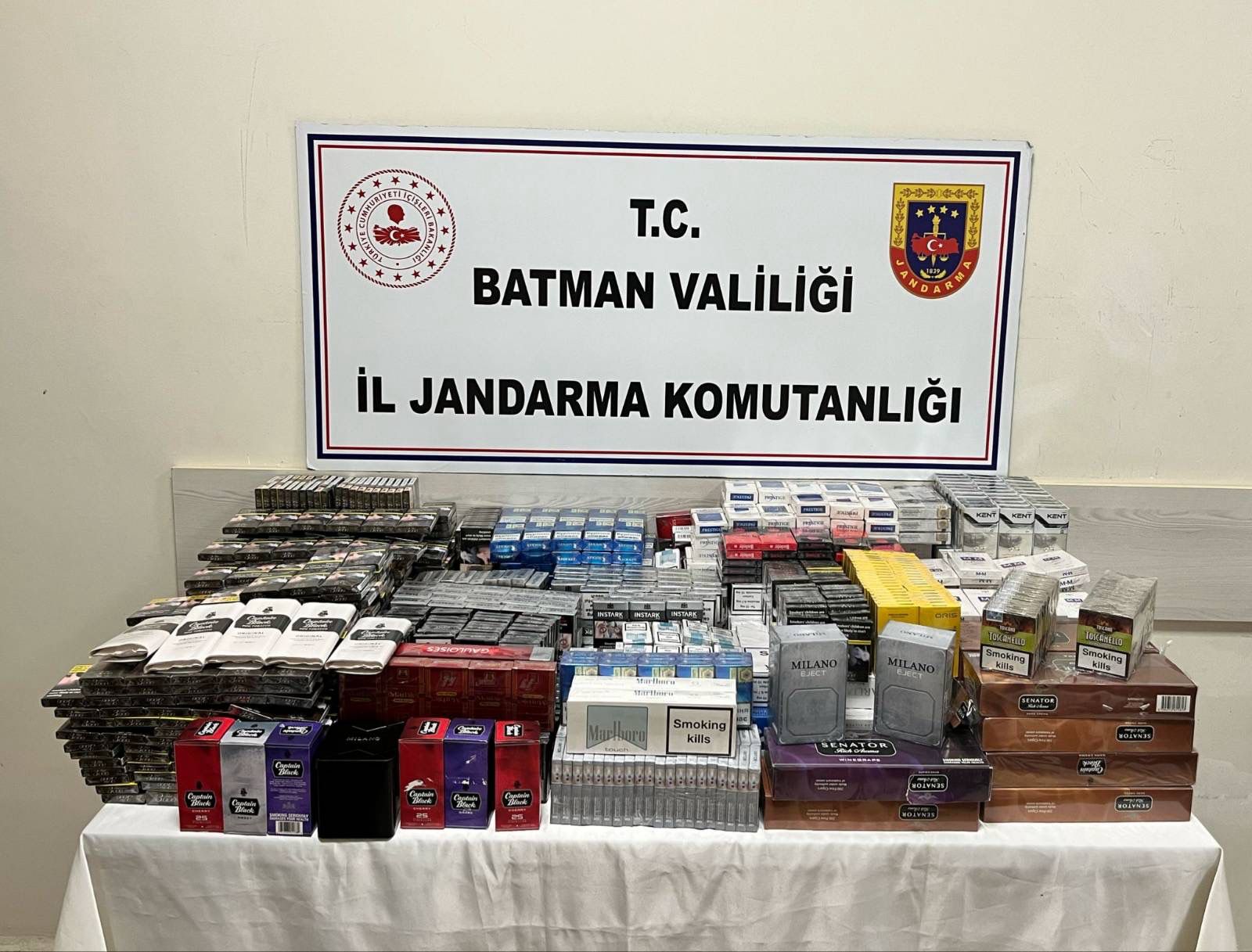 Hasankeyf’te Kaçak Sigara ve Tütün Ele Geçirildi