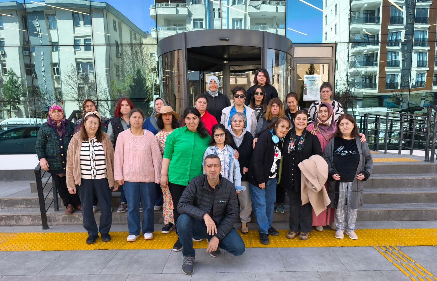 Özel Gereksinimli Bireyler Kitaplarla Tanıştı