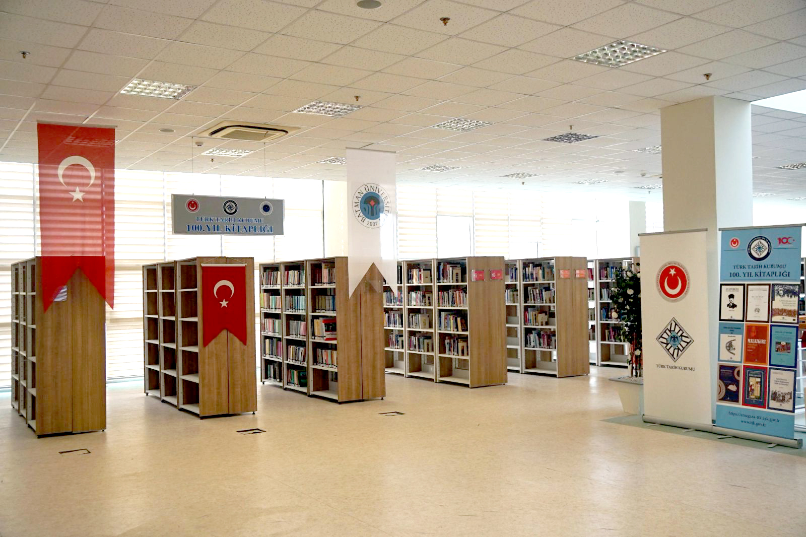 TTK Başkanı Prof. Dr. Yüksel Özgen, 100. Yıl Kitaplığı’nı Tanıttı