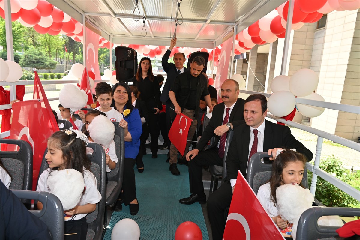 23 Nisan’a Renkli Kutlama