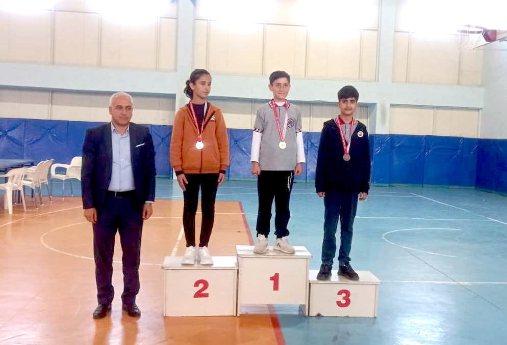 Beşiri’de 23 Nisan Satranç Heyecanı