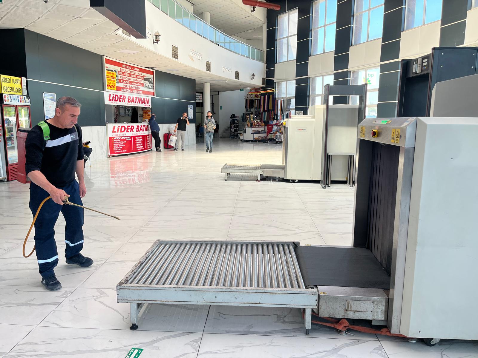 Belediyeden Otogarda Hijyen Seferberliği