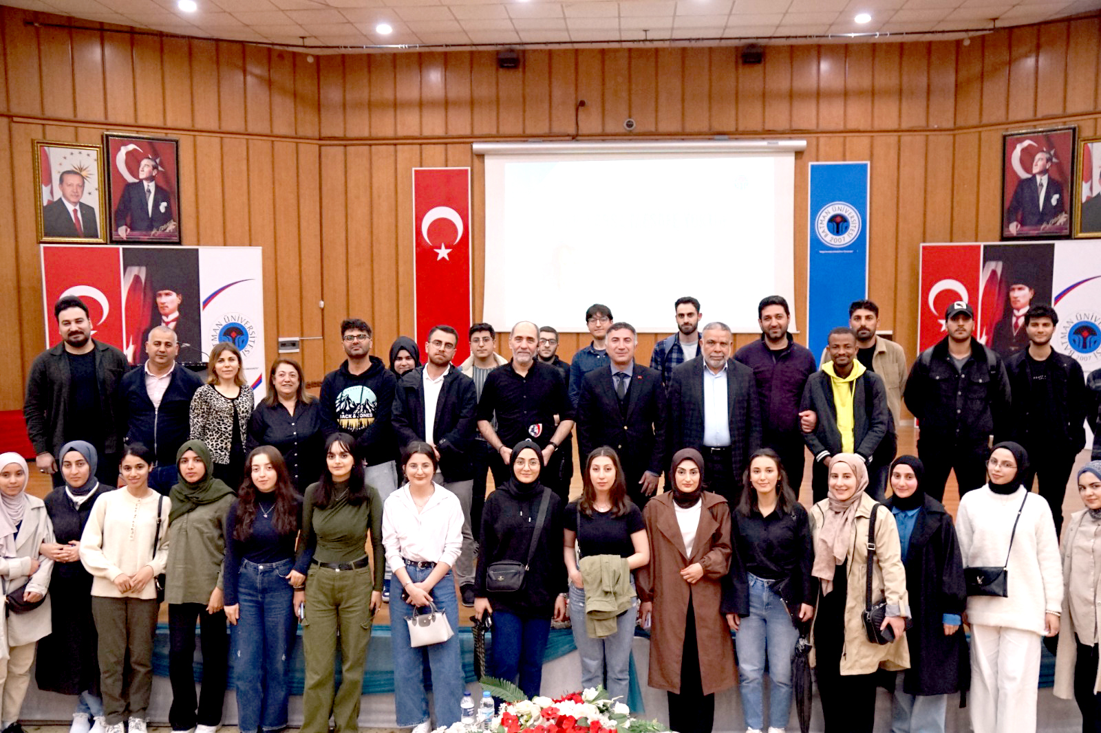 “Gönül Varsa Mesafe Yoktur” Konferansı