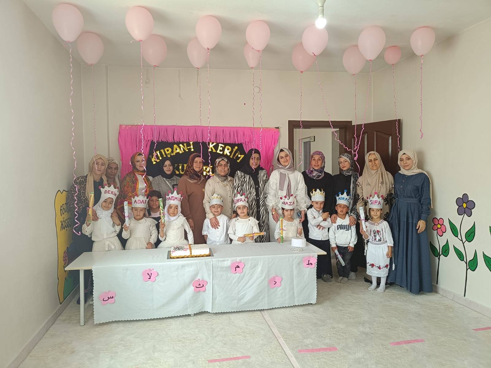 Minikler Kur’an-ı Kerim’e Geçti ve Aileler İçin Seminerler Düzenlendi