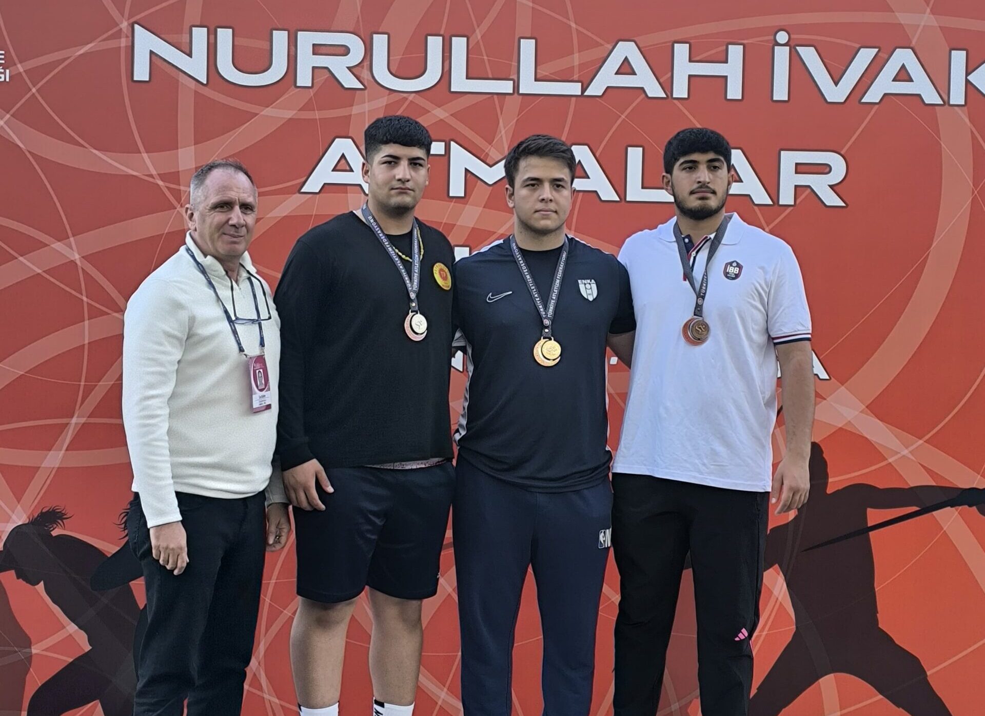 Petrolsporlu Genç Atletlerden Türkiye İkinciliği Gururu