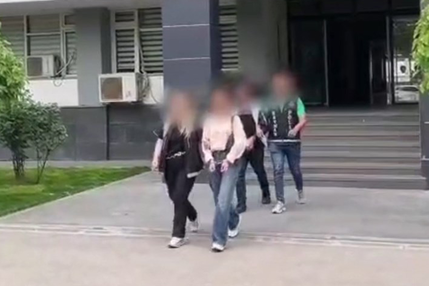 2 Uyuşturucu Şüphelisi Tutuklandı