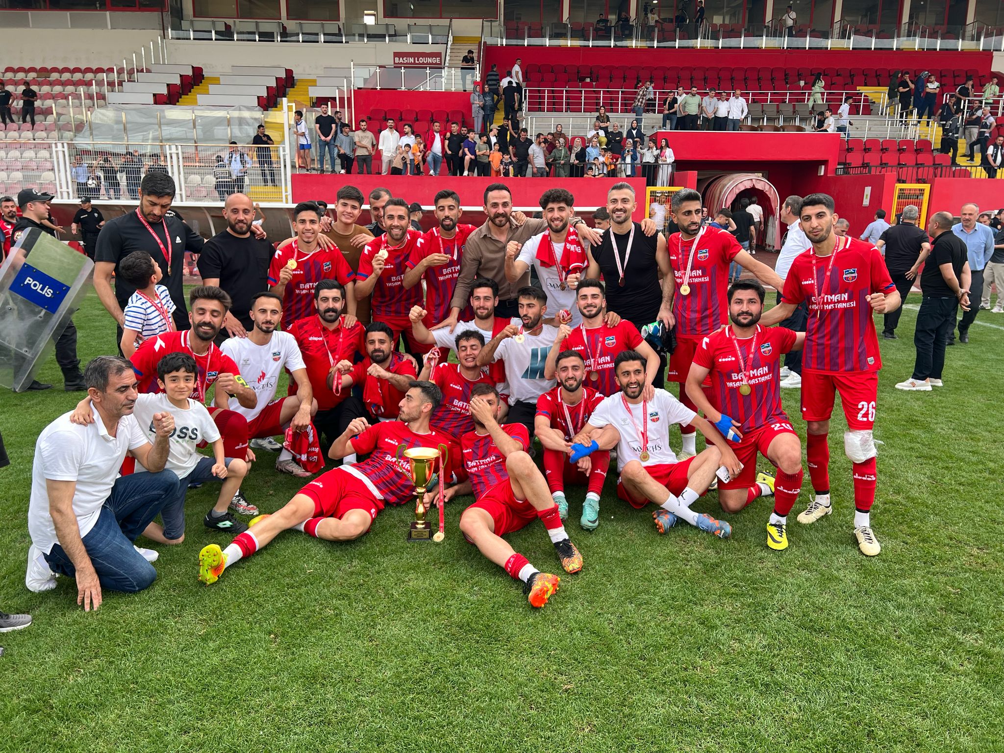 Sason Gençlik Spor Amatör Ligde Şampiyon Oldu