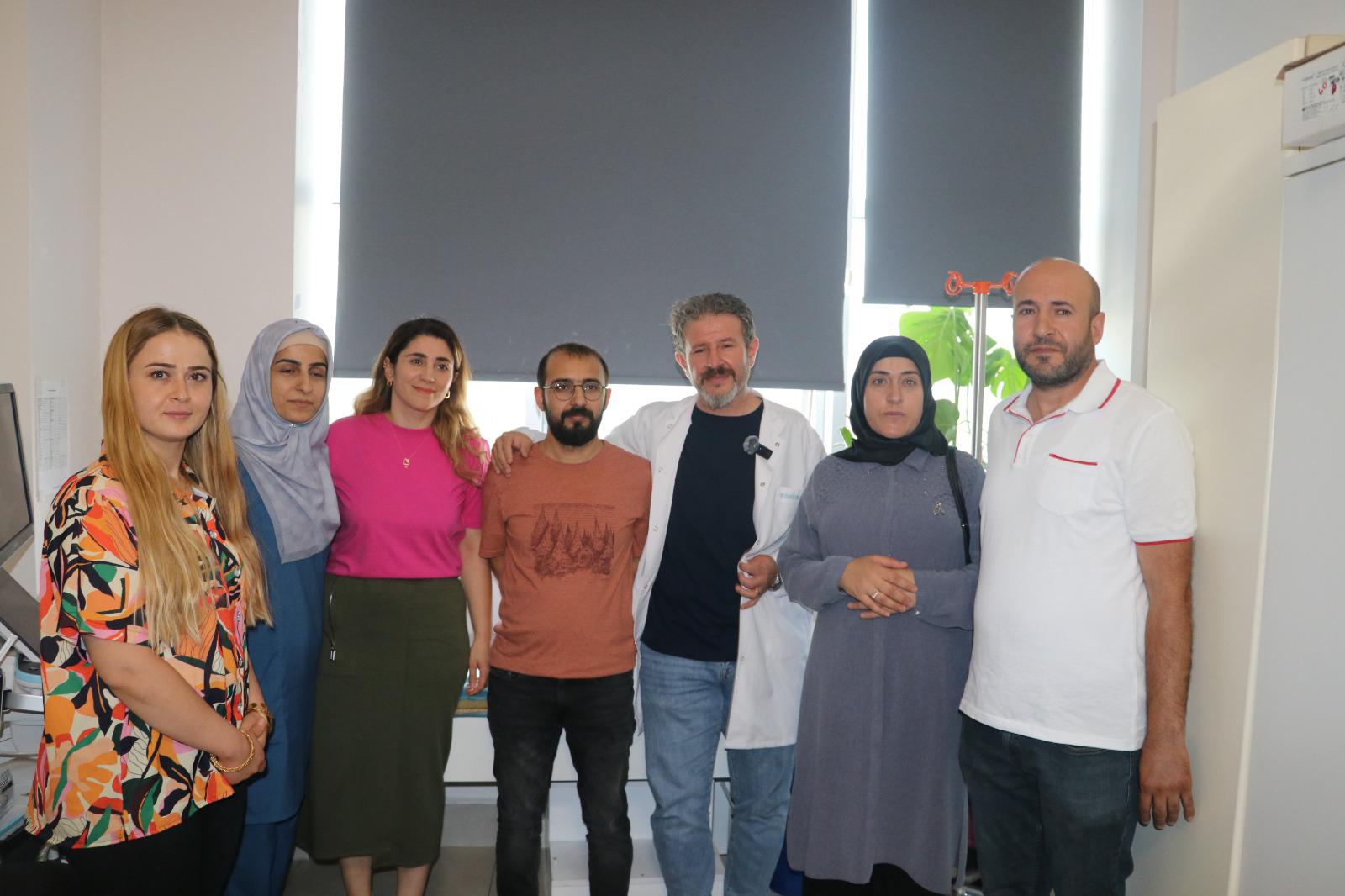 Anne Karnındaki Bebeğe Başarılı Kan Nakli