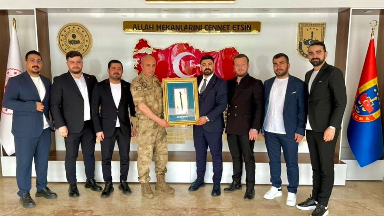 Genç ASKON, Albay Cafer Öz’ü Ziyaret Etti