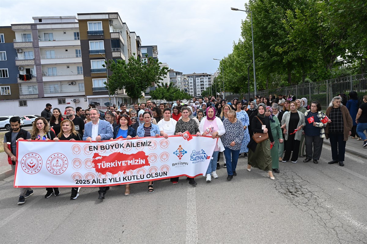 Batman’da “En Büyük Ailemiz, Türkiye’miz” Temalı Piknik Etkinliği