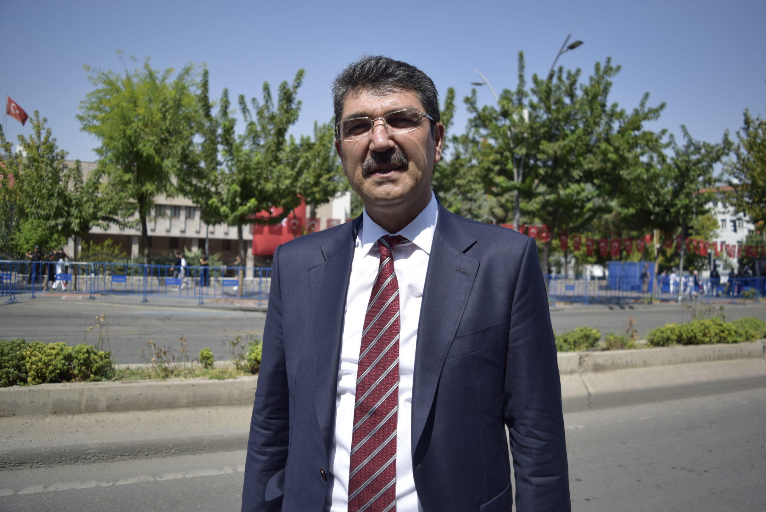 Milletvekili Nasıroğlu’ndan Anneler Günü Mesajı