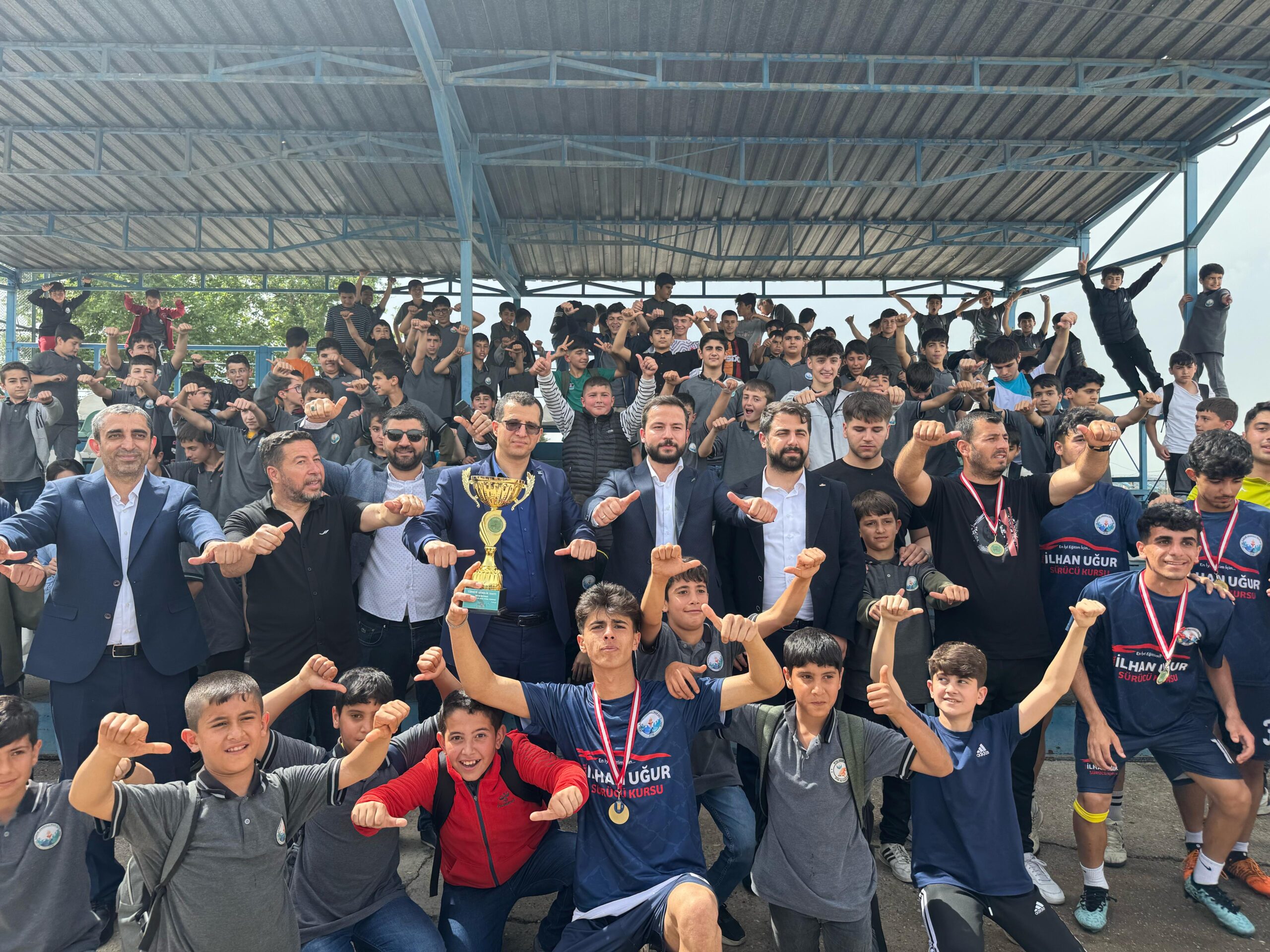 Liseler Arası Futbol Turnuvası Tamamlandı