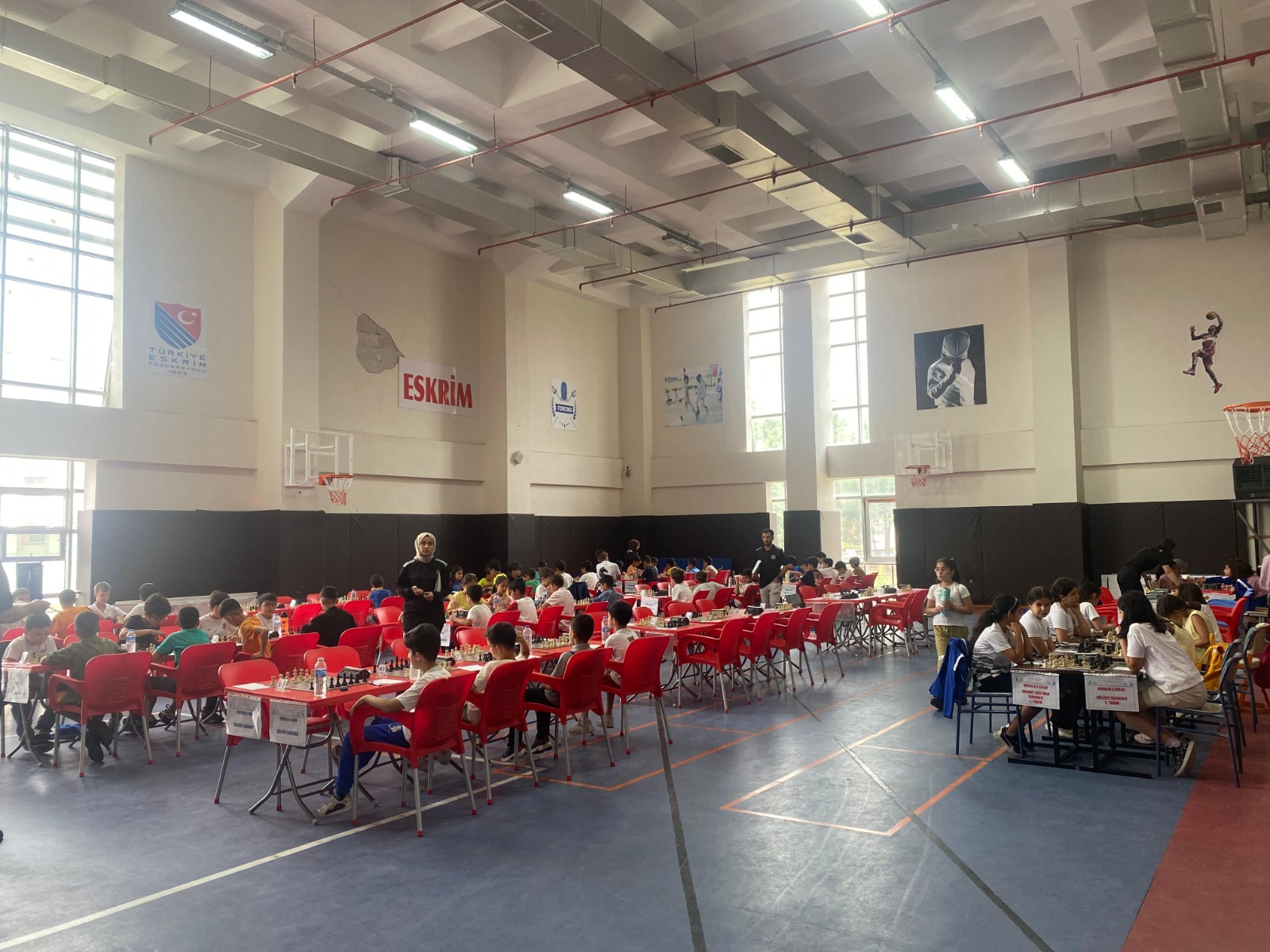 Minikler Satranç Şampiyonasına Yoğun Katılım