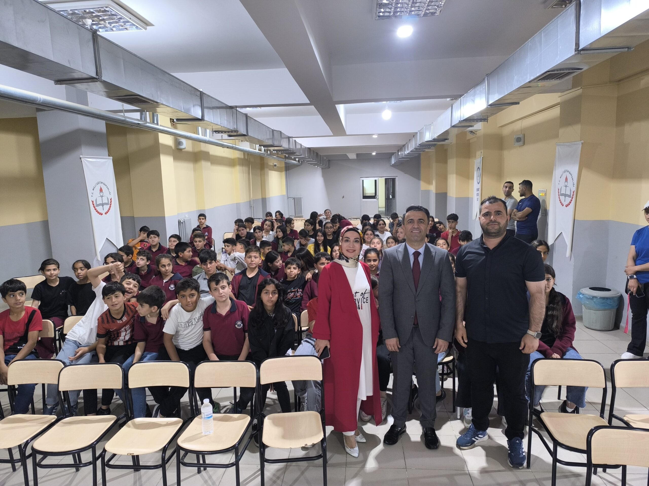 Öğrenciler Sordu, Polat Cevapladı