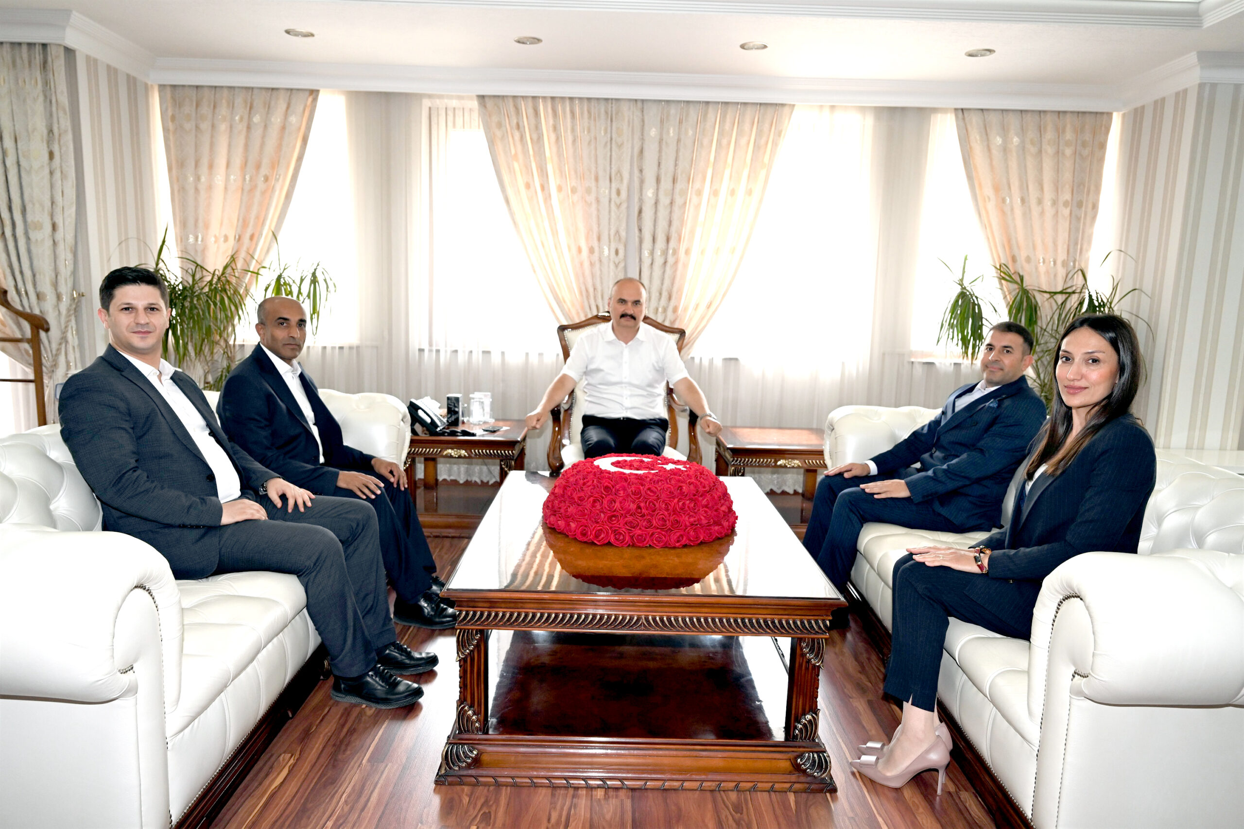 SGK Haftası Kapsamında Vali Canalp’e Ziyaret