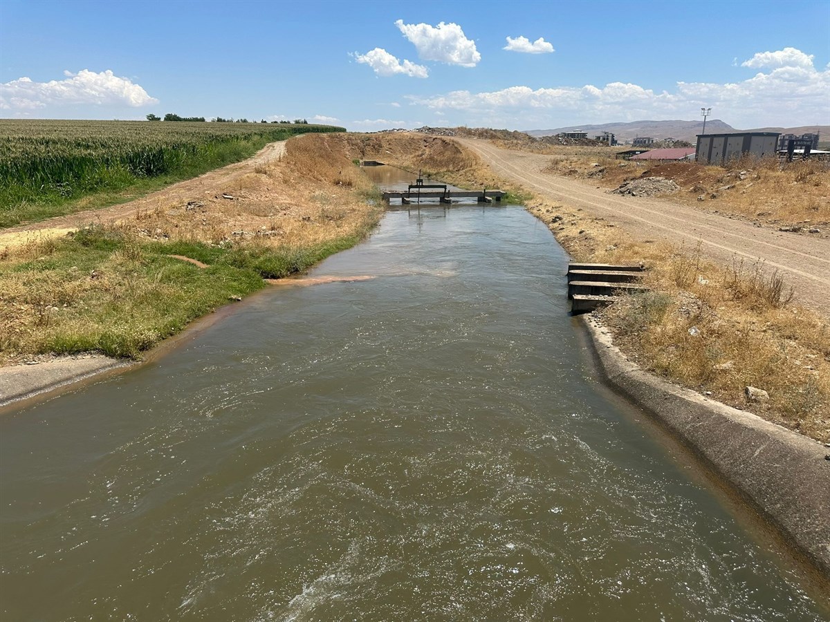 Sulama Kanallarına Su Verildi, DSİ’den Uyarı Geldi