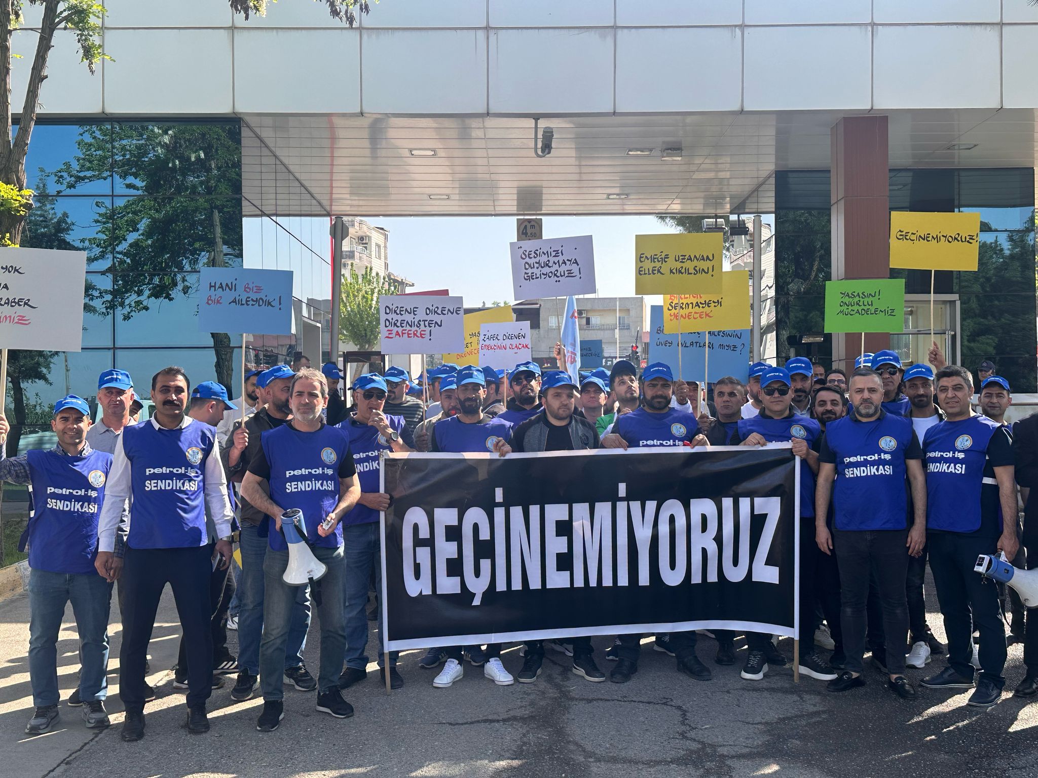 TÜPRAŞ’ta Toplu Sözleşme Sevinci: İşçiye Yüzde 67 Zam