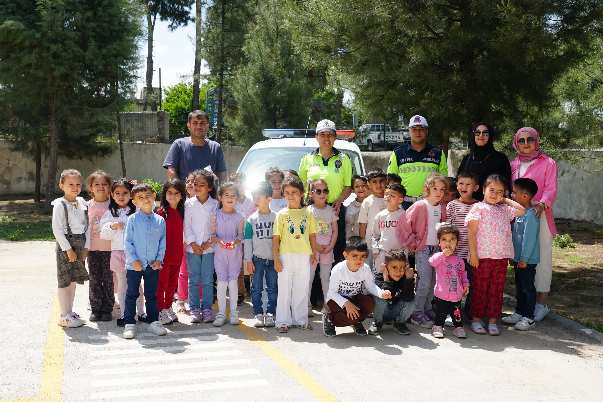 Beşiri’de Minik Öğrencilere Trafik Eğitimi