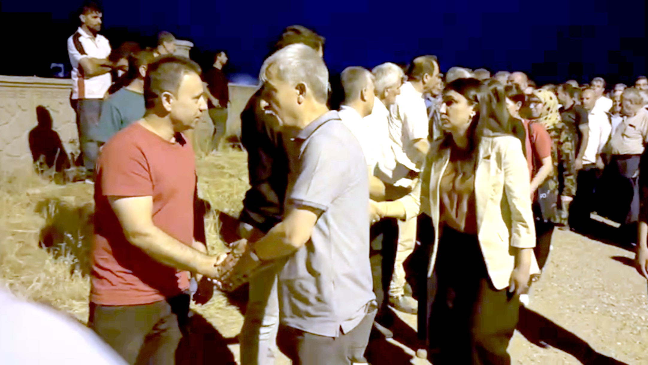 Oduncu ve DEM Parti Heyeti Beşiri’deki Cenaze Törenine Katıldı