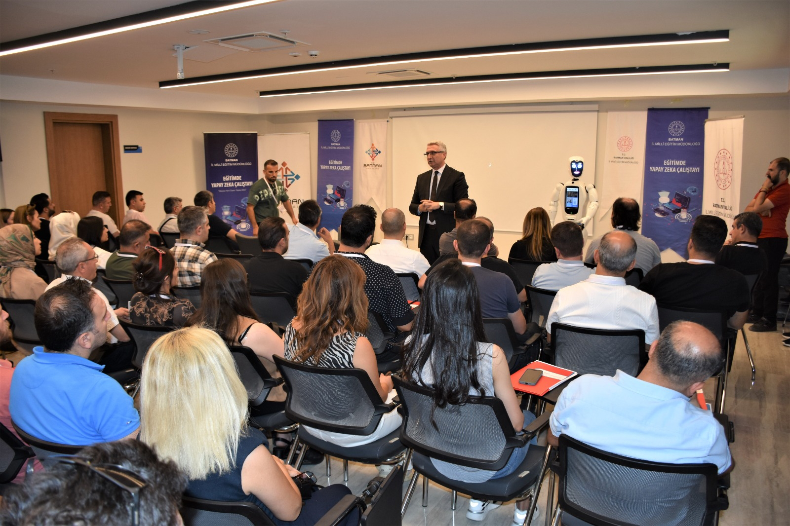 Eğitimde Yapay Zekâ Çalıştayı Tamamlandı