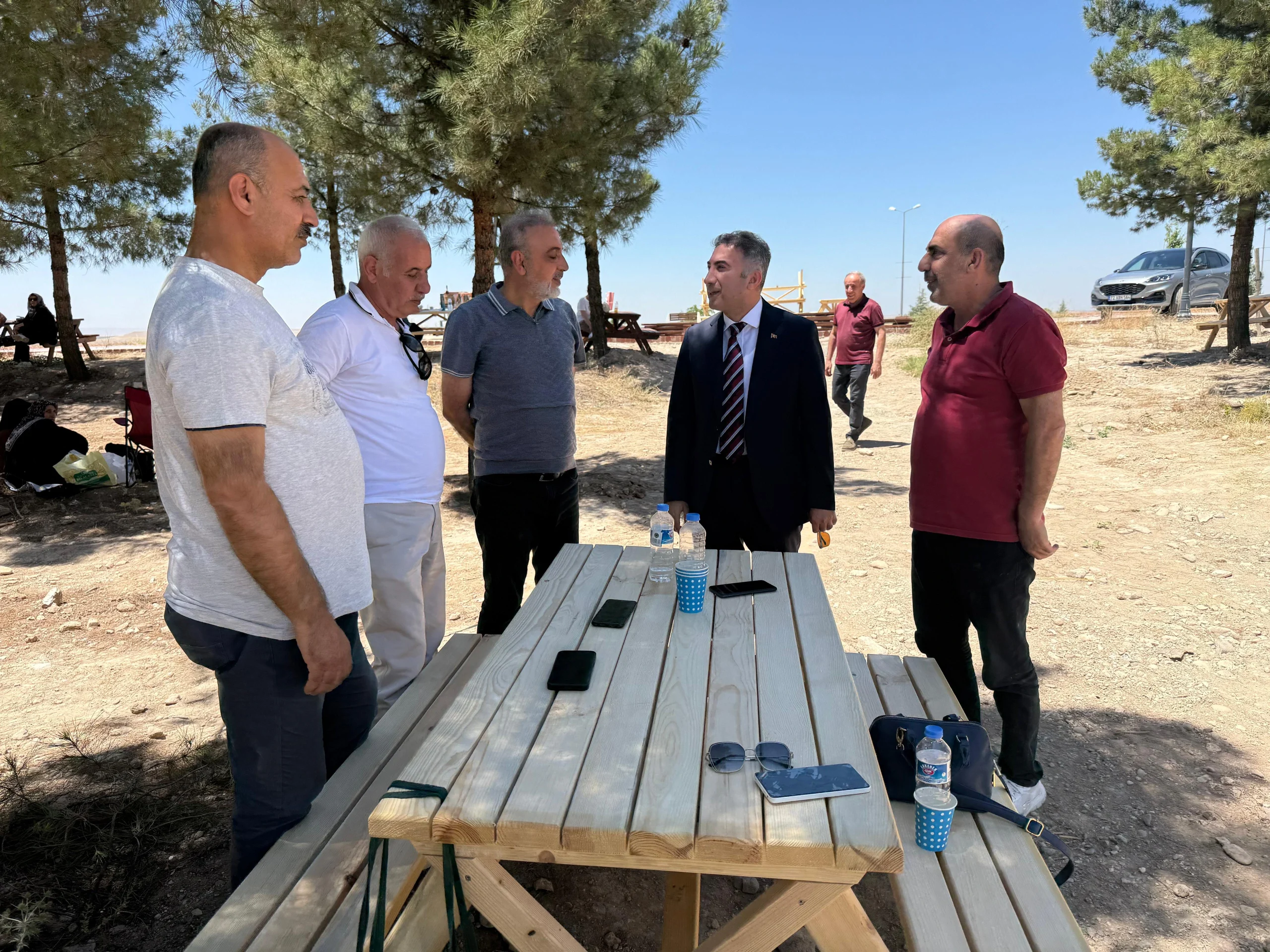 Rektör Demir’den Sınav Günü Velilere Destek