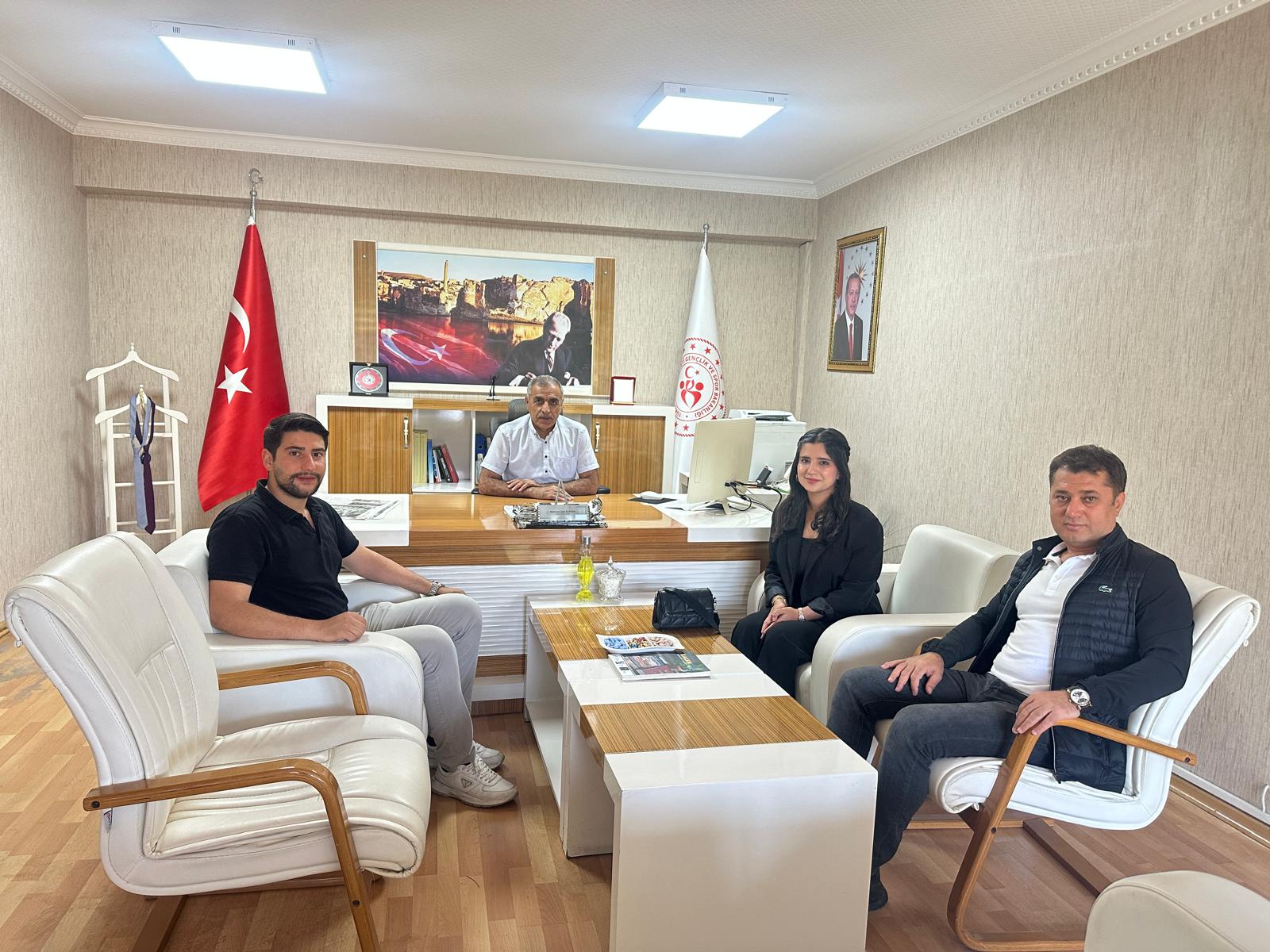 Temsilci Gençlerden İl Müdürü Özperk’e Ziyaret